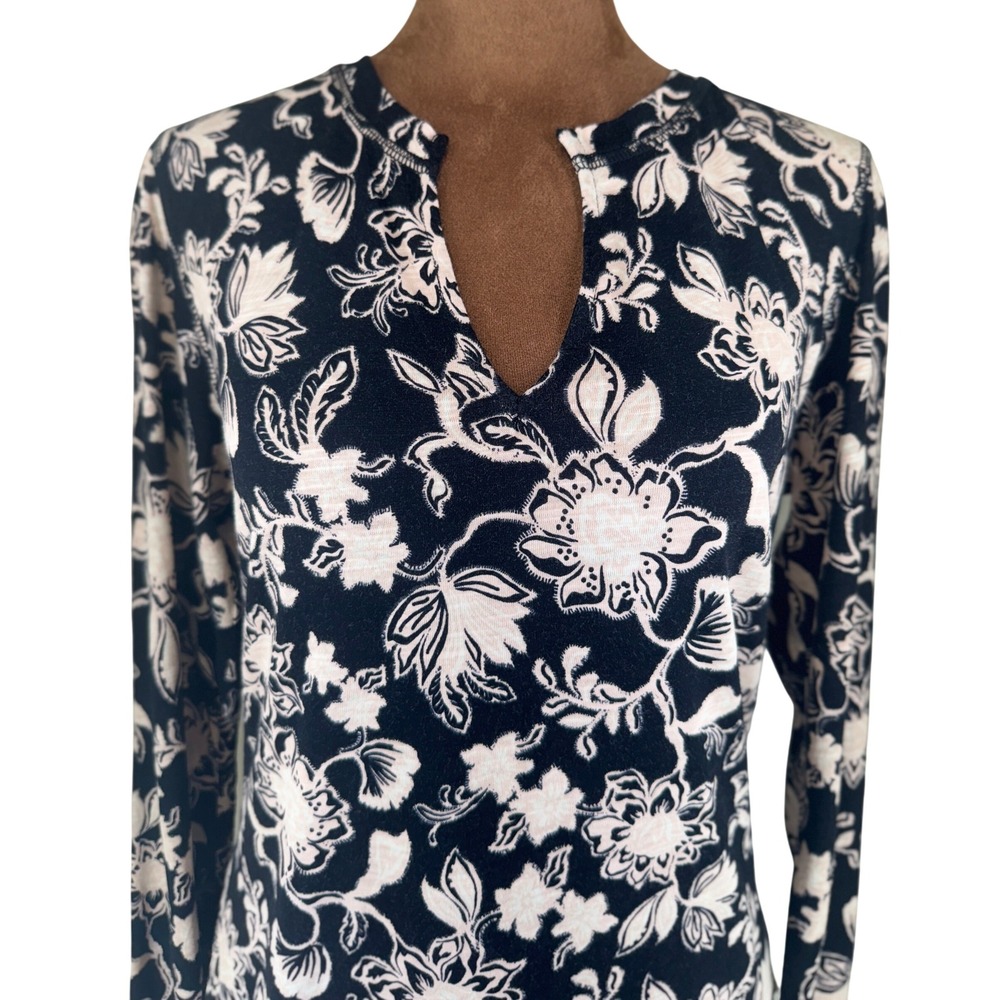 Sanctuary Black Floral Notch Neck Tee XS Cream Long Sleeve Soft Stretch NWT